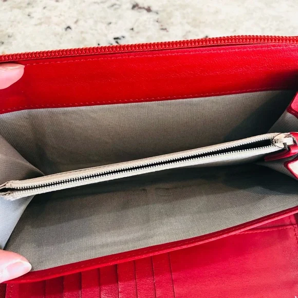 Chanel Timeless XL zipped long wallet in red caviar - Picture 10 of 15